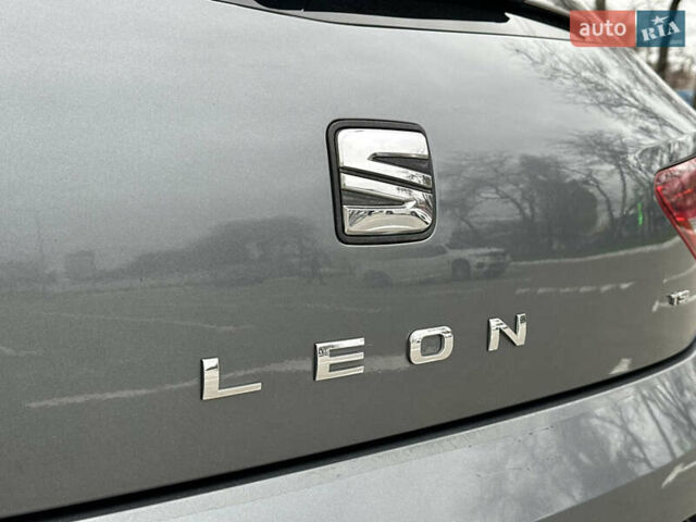 Сірий Сеат Leon, об'ємом двигуна 1.2 л та пробігом 127 тис. км за 9900 $, фото 28 на Automoto.ua