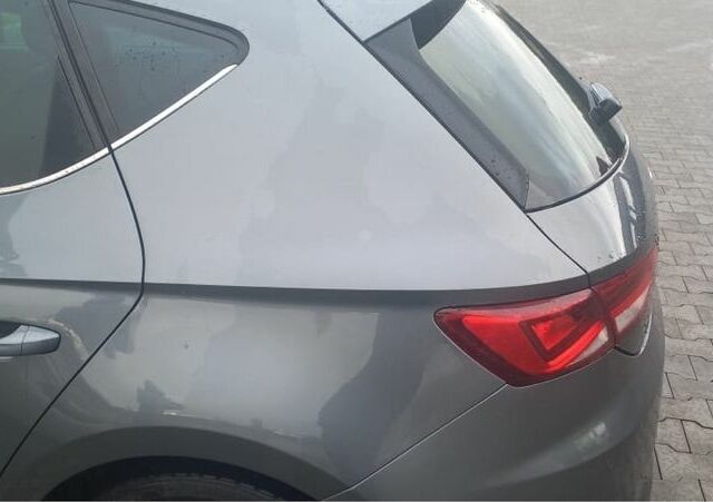 Сеат Леон 2013 в Запорожье на Automoto.ua Серый Сеат Леон, объемом двигателя 1.6 л и пробегом 231 тыс. км за 10800 $, фото 12 на Automoto.ua