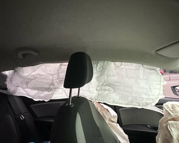 Сірий Сеат Leon, об'ємом двигуна 1.6 л та пробігом 251 тис. км за 5700 $, фото 5 на Automoto.ua