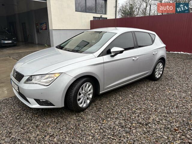 Серый Сеат Леон, объемом двигателя 2 л и пробегом 245 тыс. км за 9799 $, фото 2 на Automoto.ua