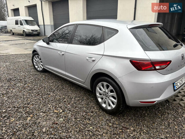 Серый Сеат Леон, объемом двигателя 2 л и пробегом 245 тыс. км за 9799 $, фото 3 на Automoto.ua