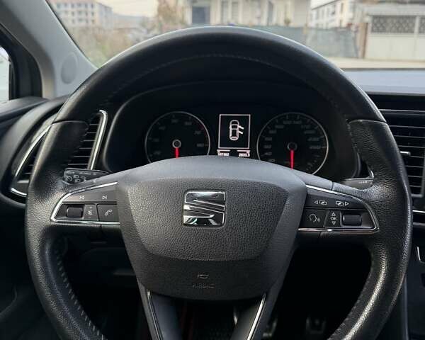 Серый Сеат Леон, объемом двигателя 1.2 л и пробегом 127 тыс. км за 9500 $, фото 7 на Automoto.ua