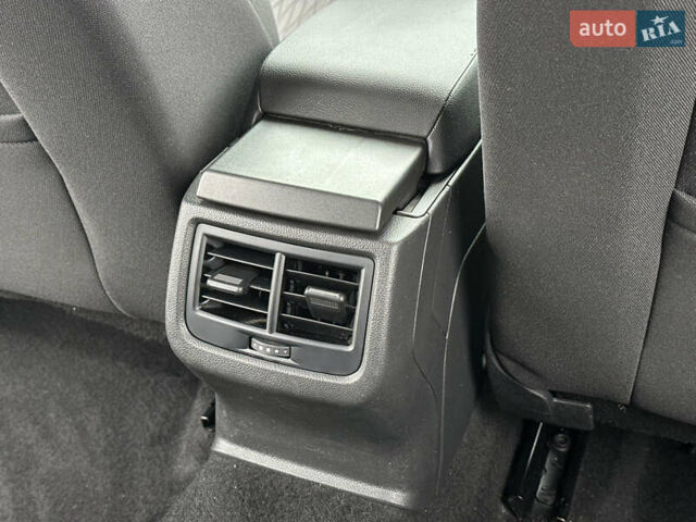 Сірий Сеат Leon, об'ємом двигуна 1.2 л та пробігом 127 тис. км за 9900 $, фото 42 на Automoto.ua