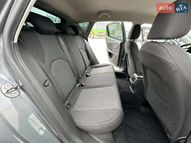 Сірий Сеат Leon, об'ємом двигуна 1.2 л та пробігом 127 тис. км за 9900 $, фото 39 на Automoto.ua