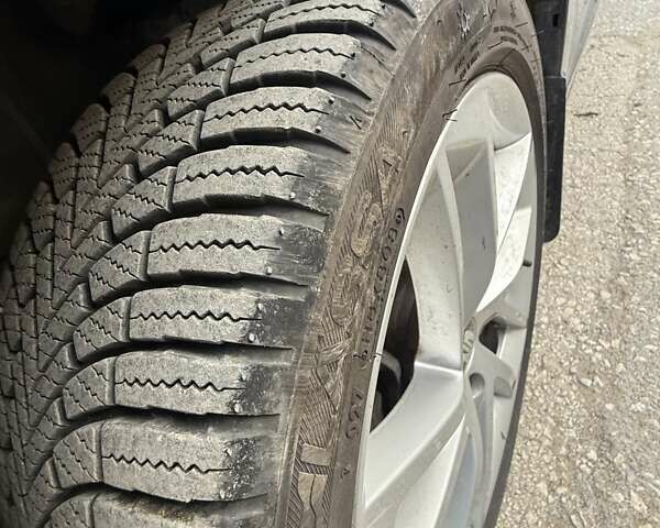 Серый Сеат Леон, объемом двигателя 1.2 л и пробегом 127 тыс. км за 9500 $, фото 14 на Automoto.ua