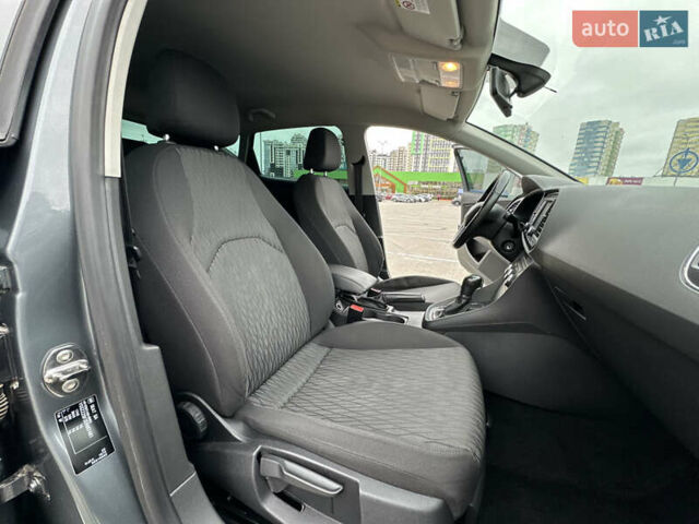 Сірий Сеат Leon, об'ємом двигуна 1.2 л та пробігом 127 тис. км за 9900 $, фото 47 на Automoto.ua