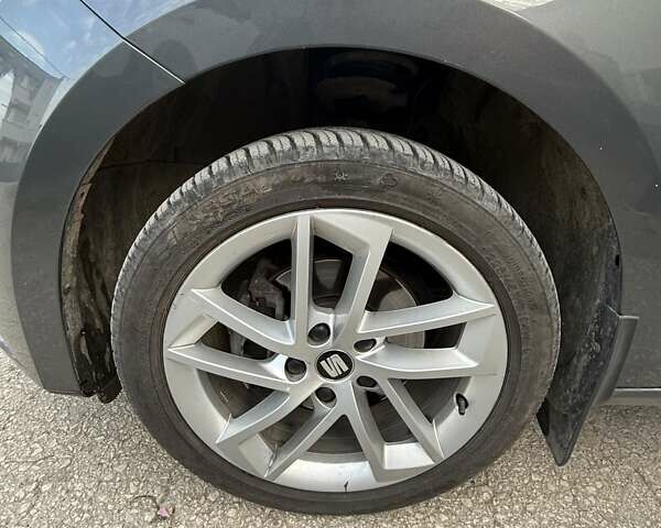 Серый Сеат Леон, объемом двигателя 1.2 л и пробегом 127 тыс. км за 9500 $, фото 11 на Automoto.ua