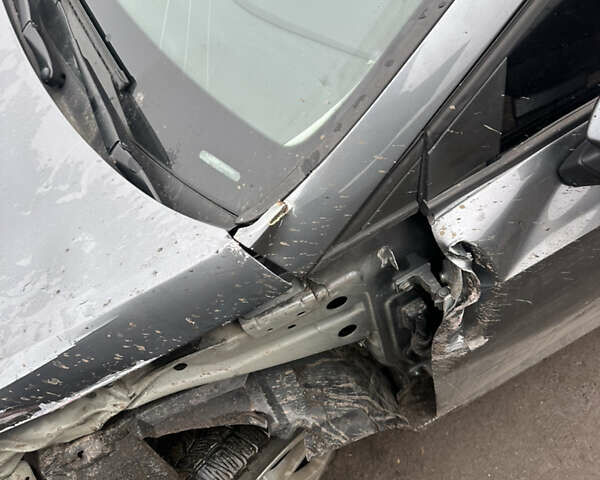 Сірий Сеат Leon, об'ємом двигуна 1.6 л та пробігом 251 тис. км за 5700 $, фото 4 на Automoto.ua