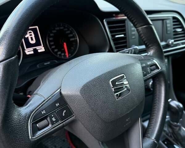 Серый Сеат Леон, объемом двигателя 1.2 л и пробегом 127 тыс. км за 9500 $, фото 24 на Automoto.ua