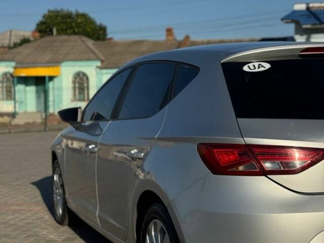 Сеат Леон 2014 в Первомайск на Automoto.ua Серый Сеат Леон, объемом двигателя 1.6 л и пробегом 250 тыс. км за 7400 $, фото 4 на Automoto.ua