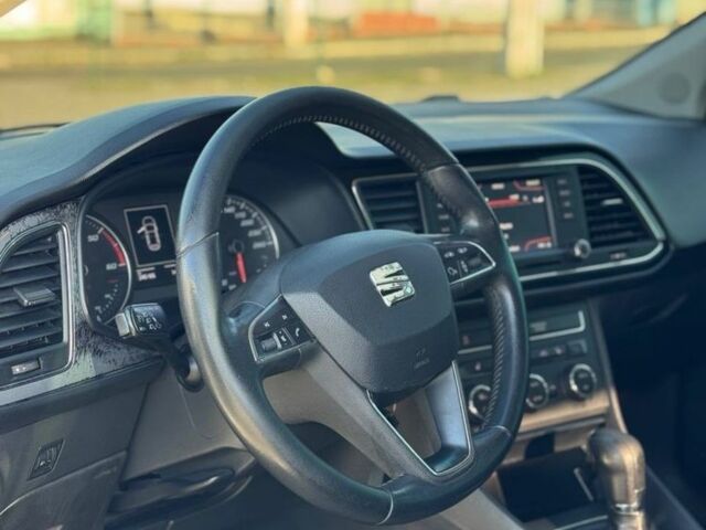 Сеат Леон 2014 в Первомайск на Automoto.ua Серый Сеат Леон, объемом двигателя 1.6 л и пробегом 250 тыс. км за 7400 $, фото 6 на Automoto.ua
