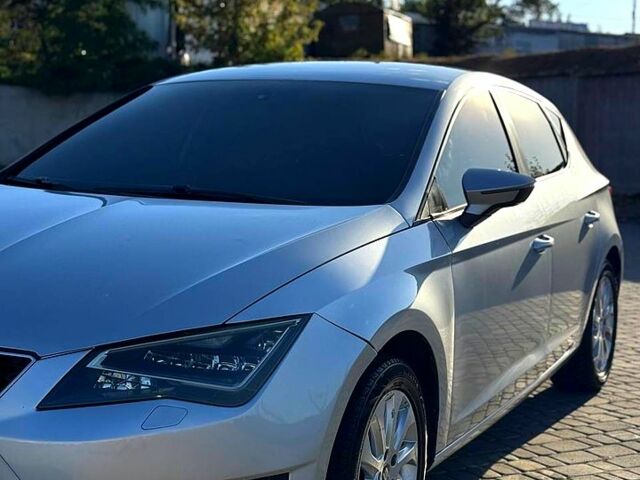 Серый Сеат Леон, объемом двигателя 1.6 л и пробегом 252 тыс. км за 6999 $, фото 1 на Automoto.ua