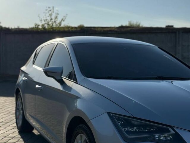 Сеат Леон 2014 в Первомайск на Automoto.ua Серый Сеат Леон, объемом двигателя 1.6 л и пробегом 250 тыс. км за 7400 $, фото 2 на Automoto.ua