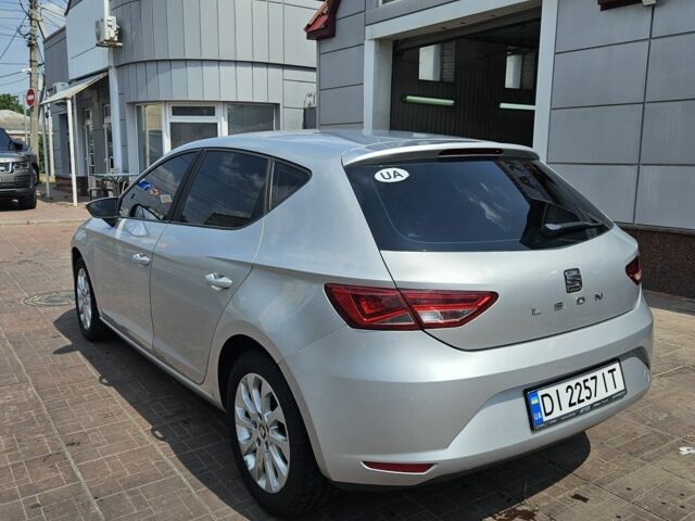 Сірий Сеат Leon, об'ємом двигуна 1.6 л та пробігом 240 тис. км за 7550 $, фото 4 на Automoto.ua