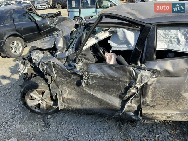 Сеат Леон 2015 в Киеве на Automoto.ua Серый Сеат Леон, объемом двигателя 2 л и пробегом 180 тыс. км за 1999 $, фото 6 на Automoto.ua