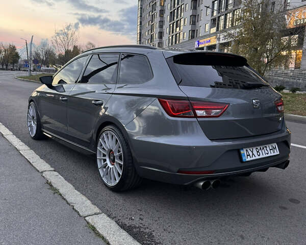 Серый Сеат Леон, объемом двигателя 1.98 л и пробегом 112 тыс. км за 33000 $, фото 2 на Automoto.ua