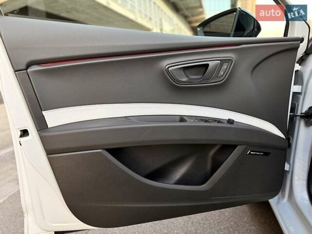 Серый Сеат Леон, объемом двигателя 2 л и пробегом 50 тыс. км за 21900 $, фото 22 на Automoto.ua