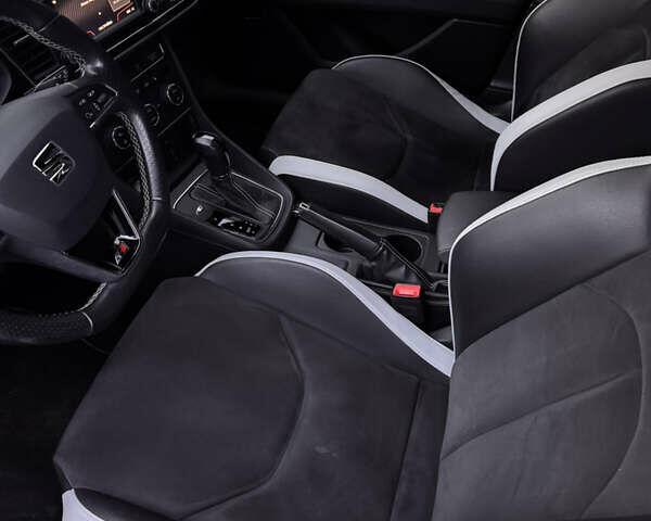 Серый Сеат Леон, объемом двигателя 1.98 л и пробегом 112 тыс. км за 33000 $, фото 11 на Automoto.ua