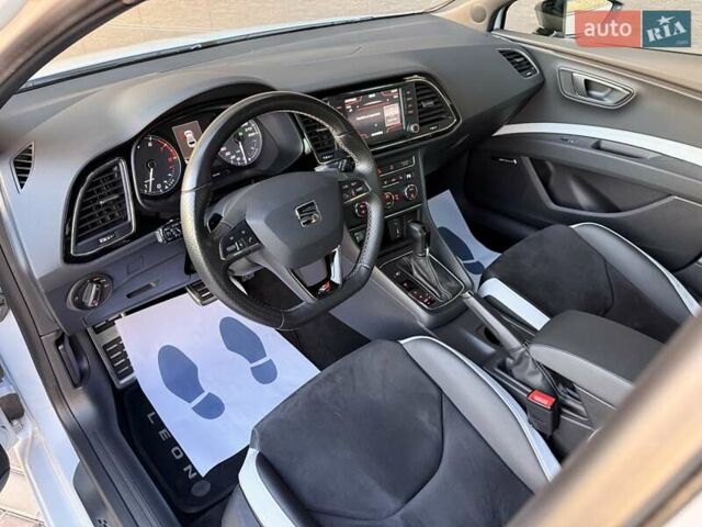 Серый Сеат Леон, объемом двигателя 2 л и пробегом 50 тыс. км за 21900 $, фото 28 на Automoto.ua