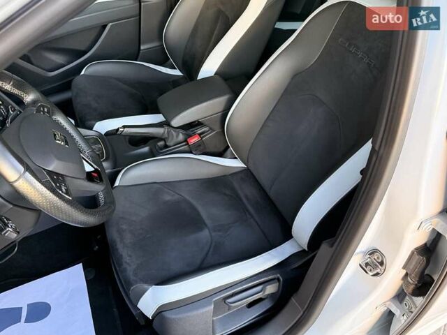 Серый Сеат Леон, объемом двигателя 2 л и пробегом 50 тыс. км за 21900 $, фото 31 на Automoto.ua