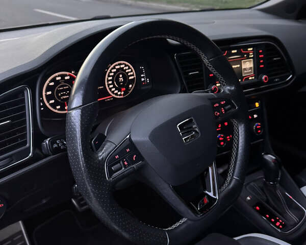 Серый Сеат Леон, объемом двигателя 1.98 л и пробегом 112 тыс. км за 33000 $, фото 10 на Automoto.ua