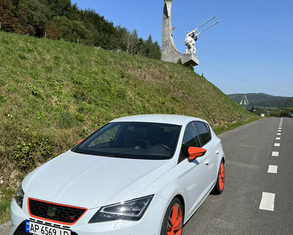 Сірий Сеат Leon, об'ємом двигуна 2 л та пробігом 32 тис. км за 26500 $, фото 23 на Automoto.ua