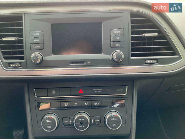 Сірий Сеат Leon, об'ємом двигуна 1.6 л та пробігом 158 тис. км за 10800 $, фото 15 на Automoto.ua