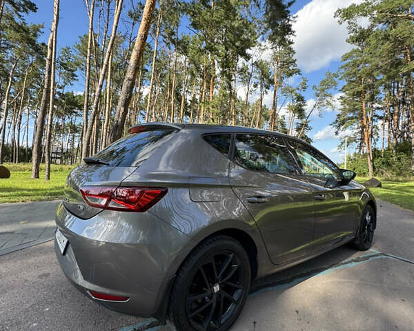Сірий Сеат Leon, об'ємом двигуна 1.4 л та пробігом 145 тис. км за 14000 $, фото 9 на Automoto.ua