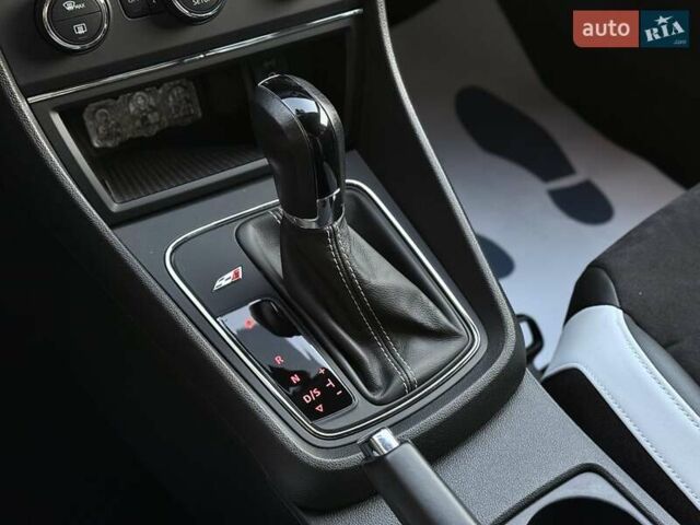 Серый Сеат Леон, объемом двигателя 2 л и пробегом 50 тыс. км за 21900 $, фото 40 на Automoto.ua