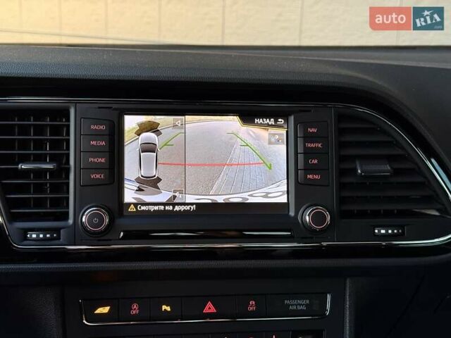 Серый Сеат Леон, объемом двигателя 2 л и пробегом 50 тыс. км за 21900 $, фото 42 на Automoto.ua