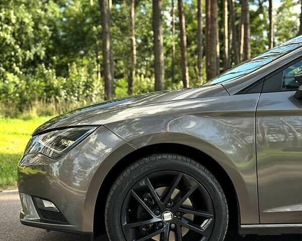 Сірий Сеат Leon, об'ємом двигуна 1.4 л та пробігом 145 тис. км за 14000 $, фото 7 на Automoto.ua