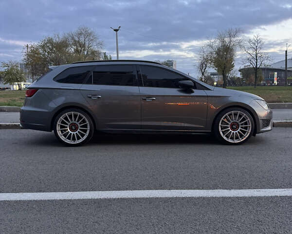 Серый Сеат Леон, объемом двигателя 1.98 л и пробегом 112 тыс. км за 33000 $, фото 7 на Automoto.ua