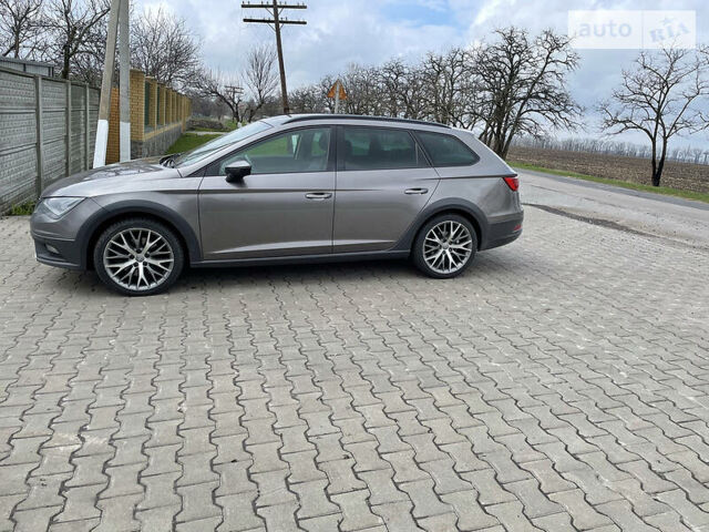 Сірий Сеат Leon, об'ємом двигуна 2 л та пробігом 170 тис. км за 17000 $, фото 1 на Automoto.ua