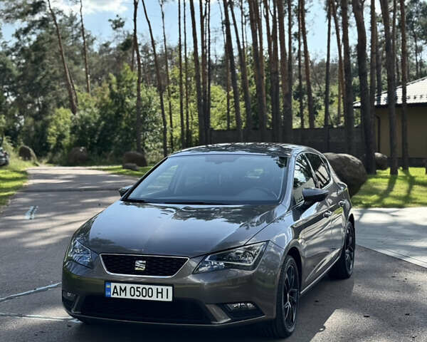 Сірий Сеат Leon, об'ємом двигуна 1.4 л та пробігом 145 тис. км за 14000 $, фото 4 на Automoto.ua