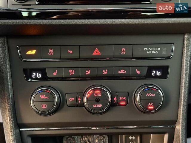 Серый Сеат Леон, объемом двигателя 2 л и пробегом 50 тыс. км за 21900 $, фото 47 на Automoto.ua