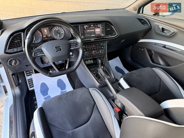 Серый Сеат Леон, объемом двигателя 2 л и пробегом 50 тыс. км за 20300 $, фото 30 на Automoto.ua