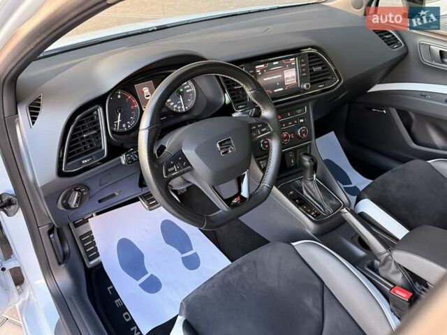 Сірий Сеат Leon, об'ємом двигуна 2 л та пробігом 50 тис. км за 18700 $, фото 29 на Automoto.ua
