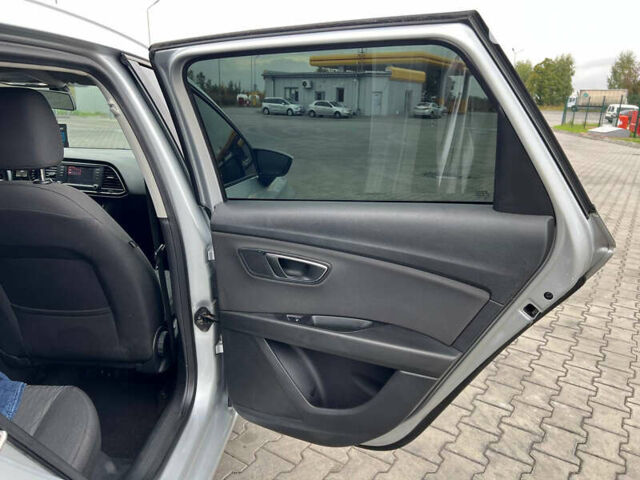 Сірий Сеат Leon, об'ємом двигуна 1.6 л та пробігом 245 тис. км за 8750 $, фото 20 на Automoto.ua