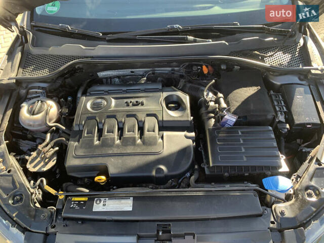 Сеат Леон 2014 в Тульчине на Automoto.ua Серый Сеат Леон, объемом двигателя 2 л и пробегом 284 тыс. км за 10800 $, фото 15 на Automoto.ua