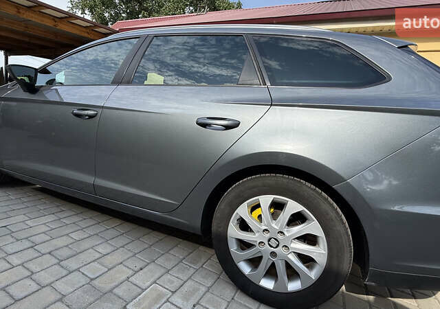 Сеат Леон 2014 в Новомосковске на Automoto.ua Серый Сеат Леон, объемом двигателя 1.6 л и пробегом 253 тыс. км за 10450 $, фото 4 на Automoto.ua