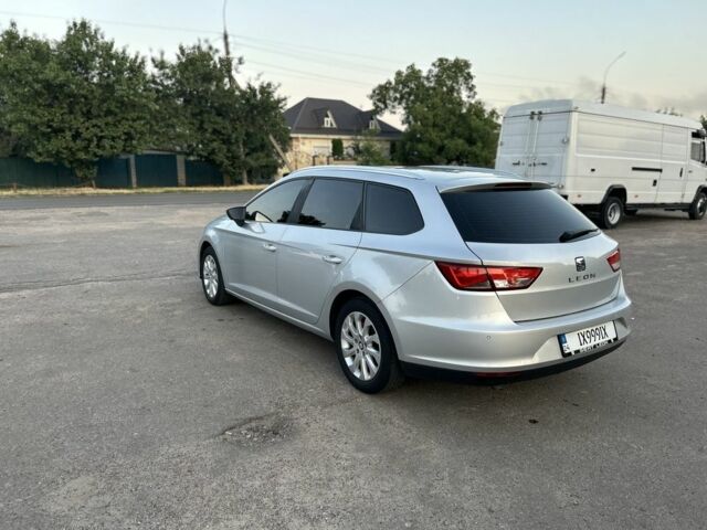 Серый Сеат Леон, объемом двигателя 1.6 л и пробегом 250 тыс. км за 11500 $, фото 2 на Automoto.ua