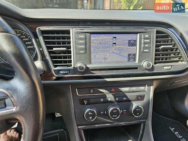 Сірий Сеат Leon, об'ємом двигуна 1.6 л та пробігом 270 тис. км за 9100 $, фото 19 на Automoto.ua