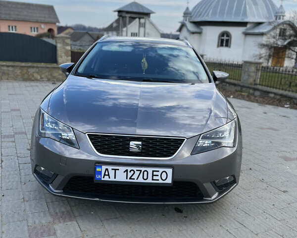 Серый Сеат Леон, объемом двигателя 1.6 л и пробегом 301 тыс. км за 8850 $, фото 1 на Automoto.ua