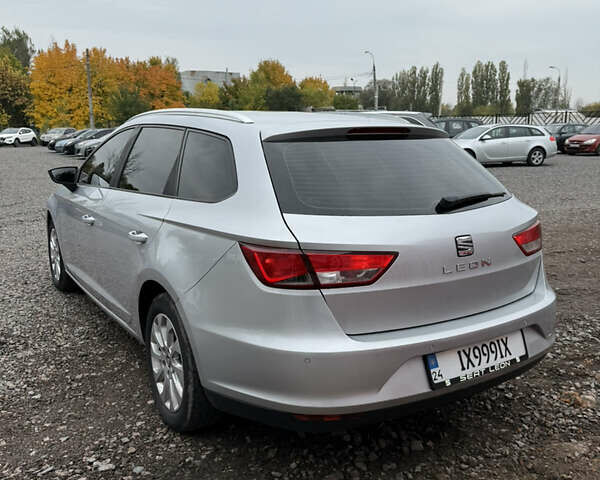 Серый Сеат Леон, объемом двигателя 1.6 л и пробегом 251 тыс. км за 10800 $, фото 4 на Automoto.ua