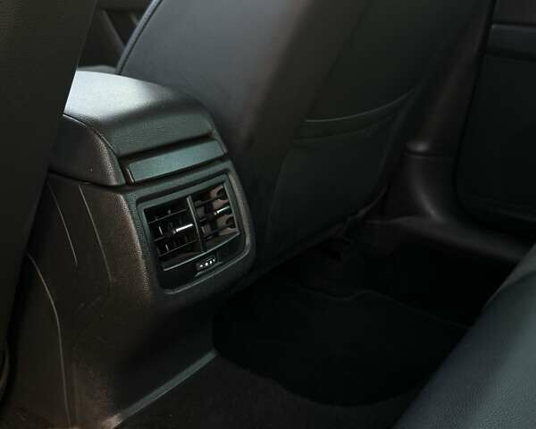Сірий Сеат Leon, об'ємом двигуна 1.6 л та пробігом 250 тис. км за 10900 $, фото 16 на Automoto.ua