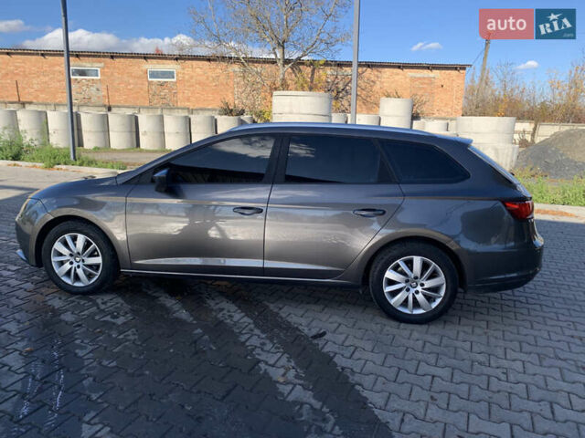 Сеат Леон 2014 в Тульчине на Automoto.ua Серый Сеат Леон, объемом двигателя 2 л и пробегом 284 тыс. км за 10800 $, фото 5 на Automoto.ua