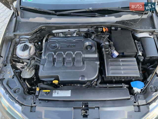 Серый Сеат Леон, объемом двигателя 2 л и пробегом 285 тыс. км за 10600 $, фото 17 на Automoto.ua