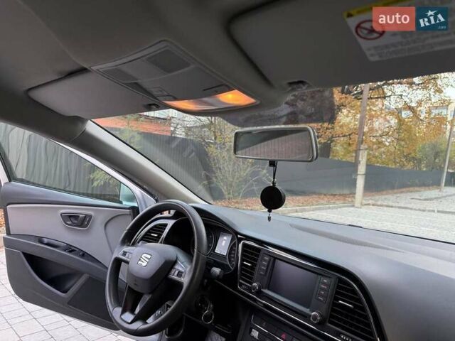 Сеат Леон 2014 в Ивано-Франковске на Automoto.ua Серый Сеат Леон, объемом двигателя 1.6 л и пробегом 154 тыс. км за 11200 $, фото 2 на Automoto.ua