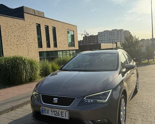 Сірий Сеат Leon, об'ємом двигуна 1.6 л та пробігом 250 тис. км за 10900 $, фото 2 на Automoto.ua