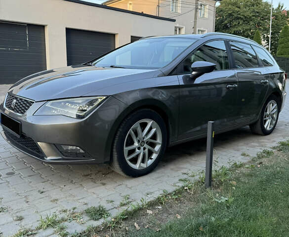 Сірий Сеат Leon, об'ємом двигуна 1.97 л та пробігом 248 тис. км за 11500 $, фото 6 на Automoto.ua